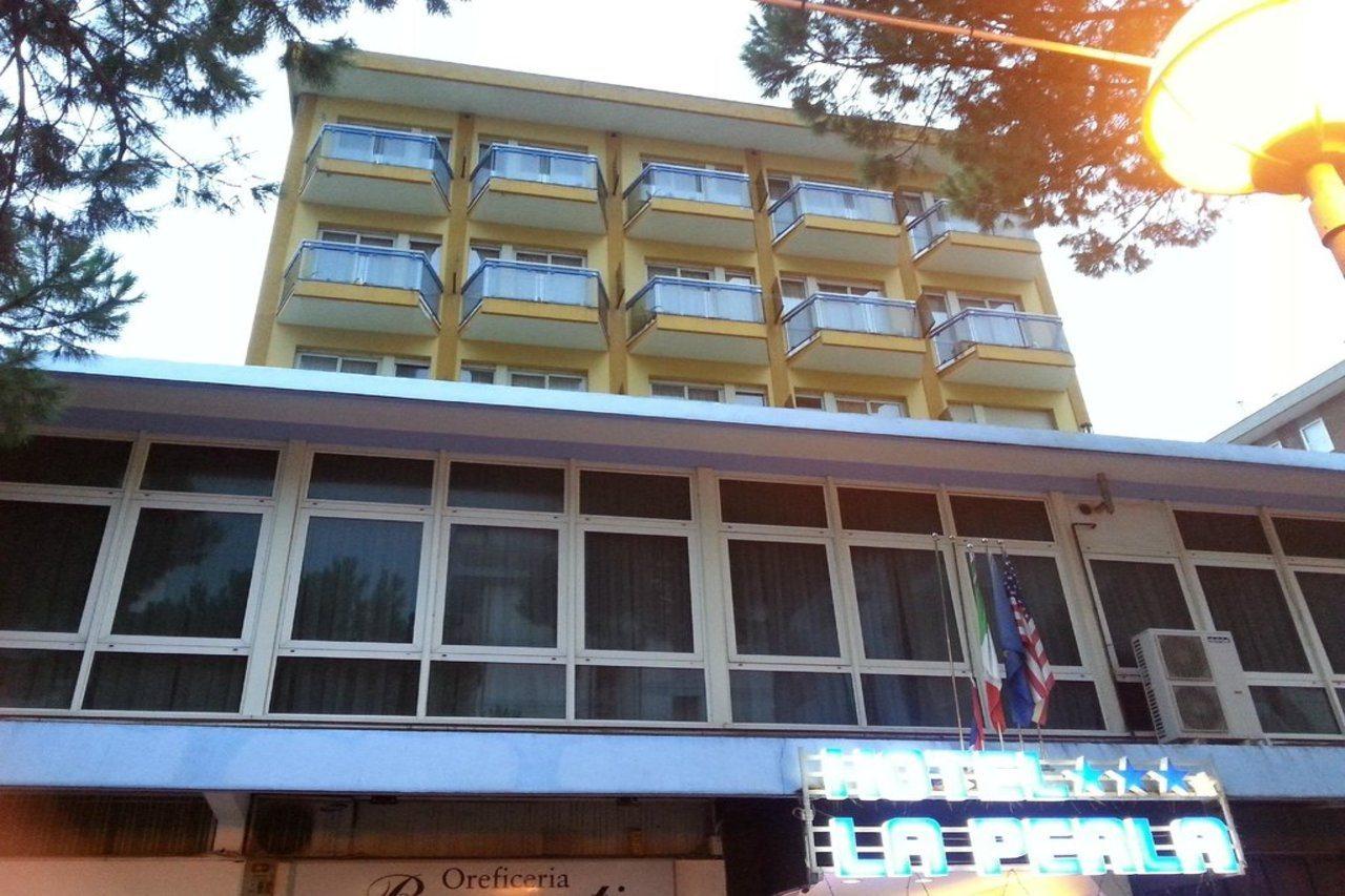 Hotel La Perla רימיני מראה חיצוני תמונה