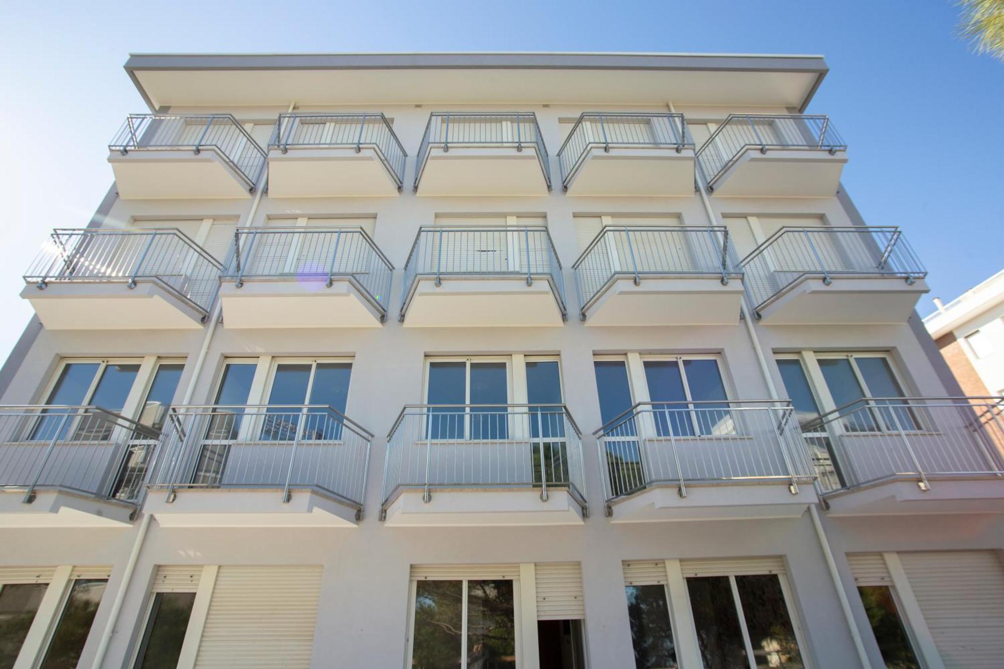 Hotel La Perla רימיני מראה חיצוני תמונה