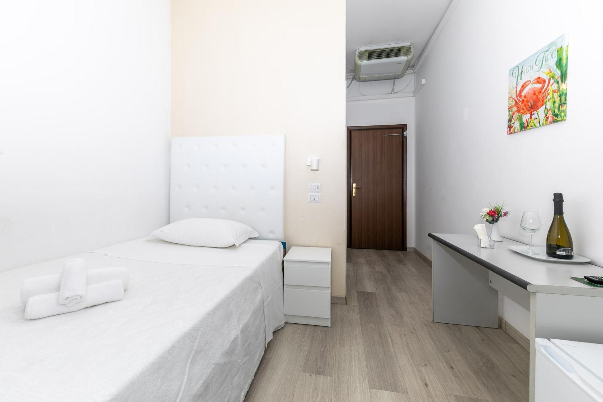 Hotel La Perla רימיני מראה חיצוני תמונה