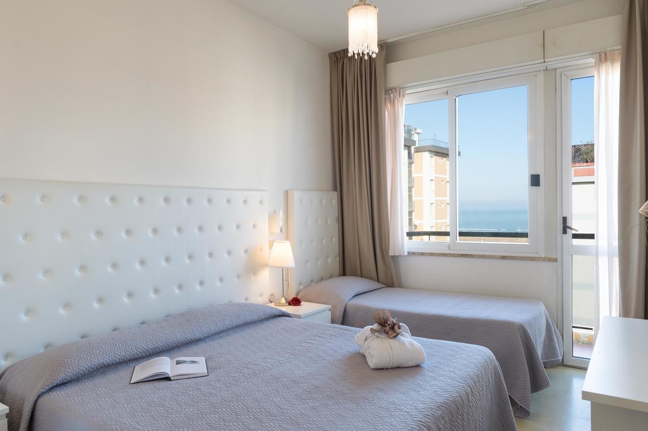 Hotel La Perla רימיני מראה חיצוני תמונה