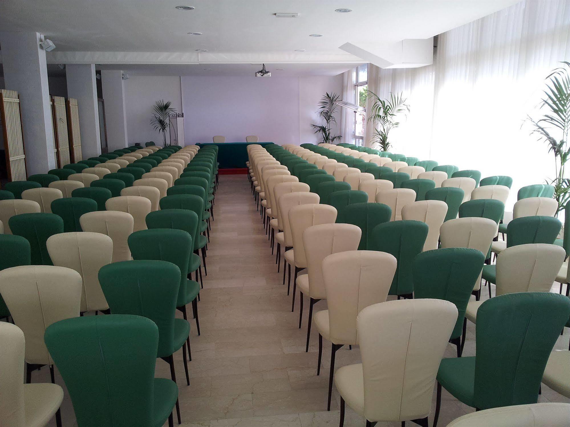 Hotel La Perla רימיני מראה חיצוני תמונה